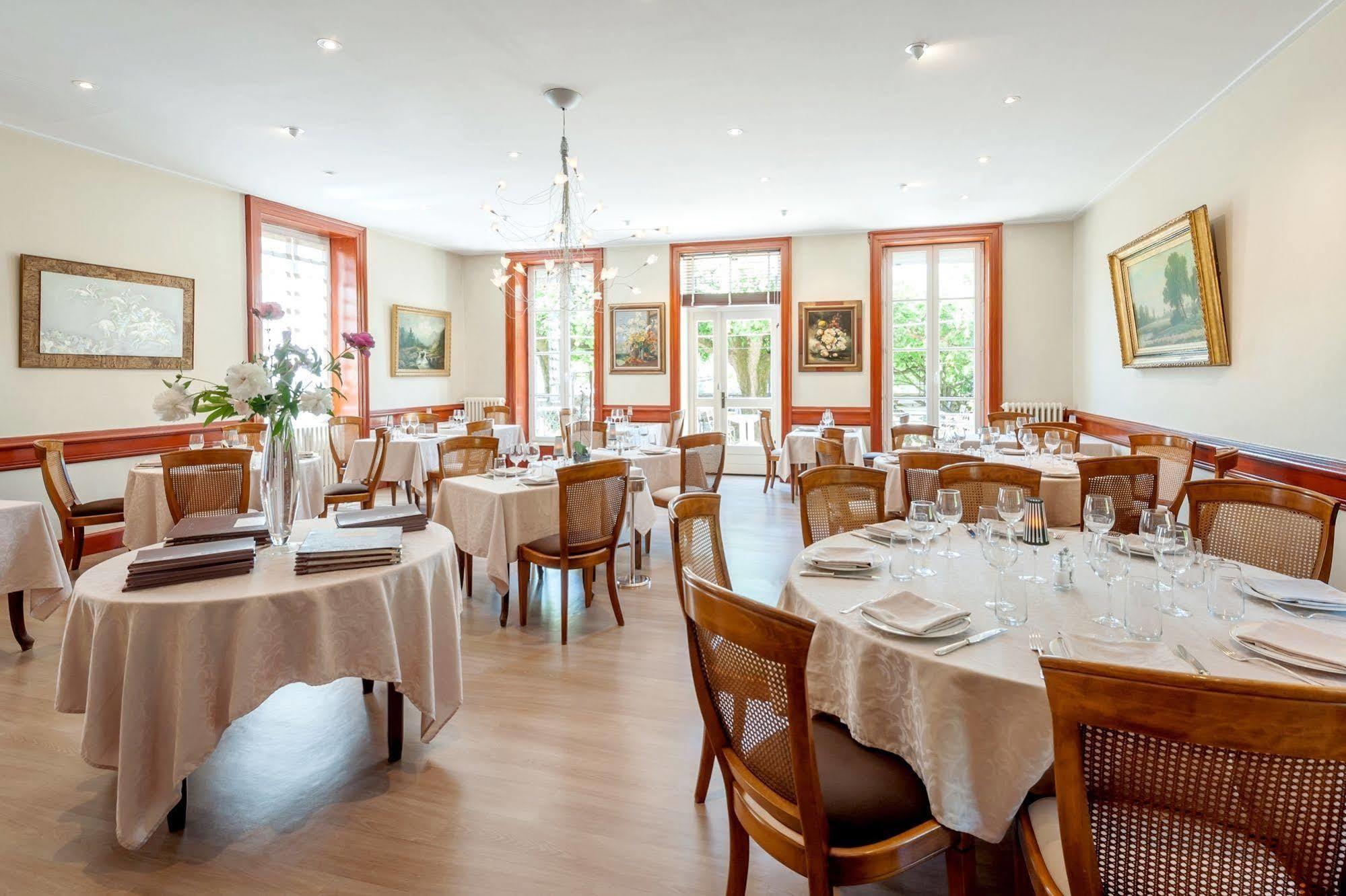 Hotel Restaurant Emile Job Montmerle-sur-Saone Экстерьер фото