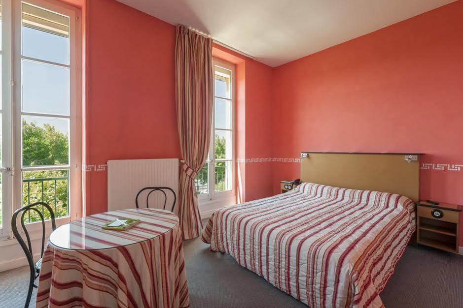 Hotel Restaurant Emile Job Montmerle-sur-Saone Экстерьер фото