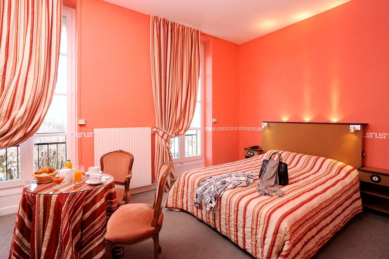 Hotel Restaurant Emile Job Montmerle-sur-Saone Экстерьер фото